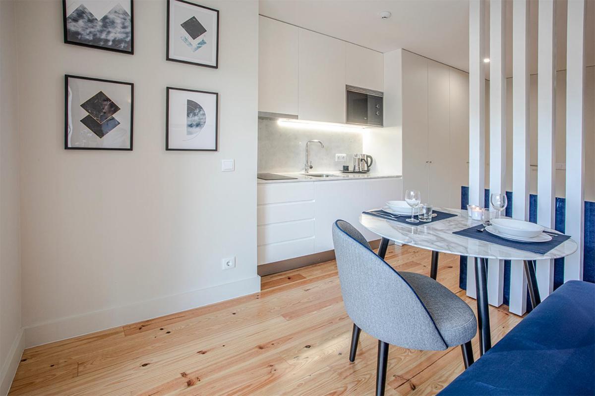 Orm - Martires & Pinheiro Apartments Porto Eksteriør billede