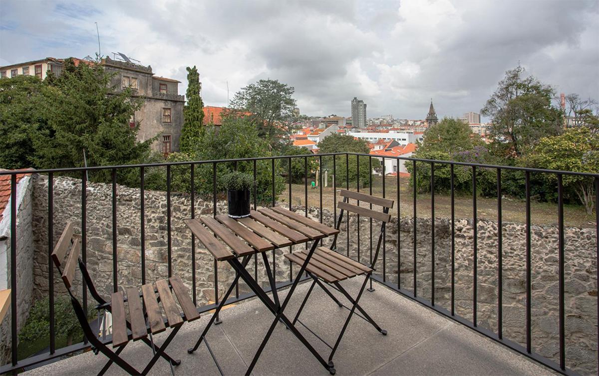 Orm - Martires & Pinheiro Apartments Porto Eksteriør billede