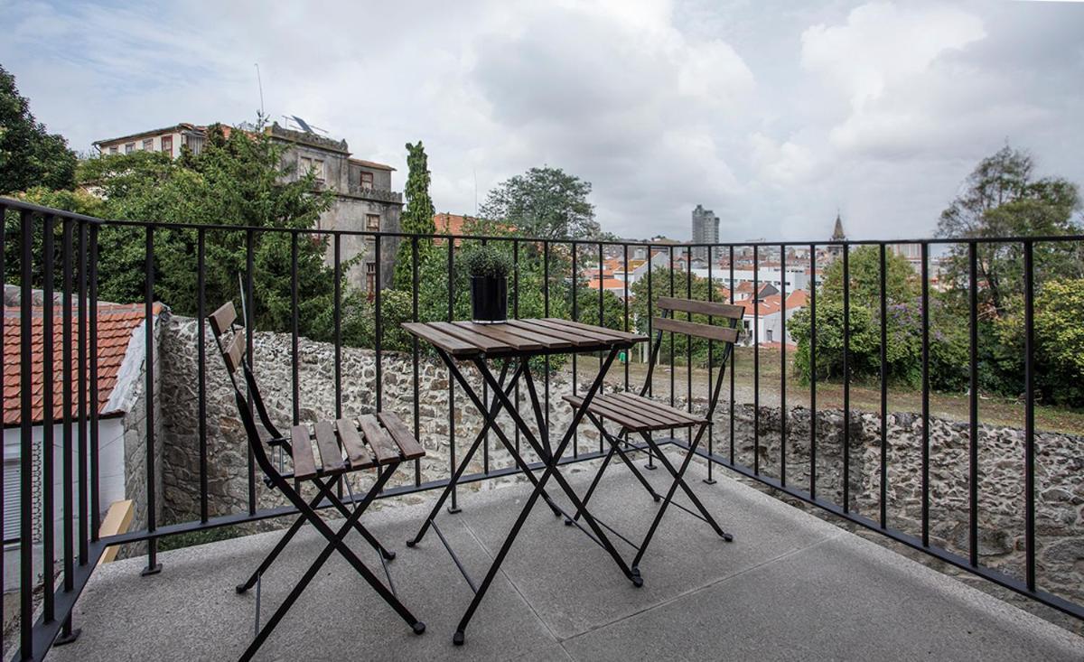 Orm - Martires & Pinheiro Apartments Porto Eksteriør billede